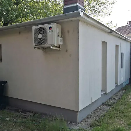 Sunset Apartman Apartment Balatonalmadi